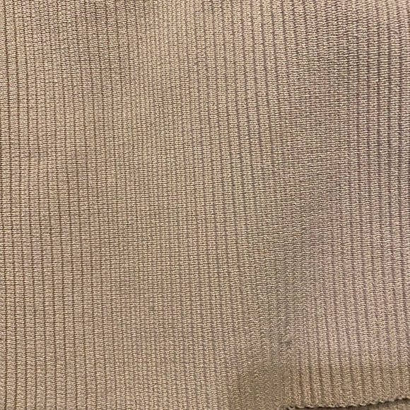 Babaton Sculpt Knit Scoopneck Cropped Tank - Picture 6 of 6